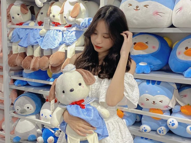Tặng gấu bông cho người yêu